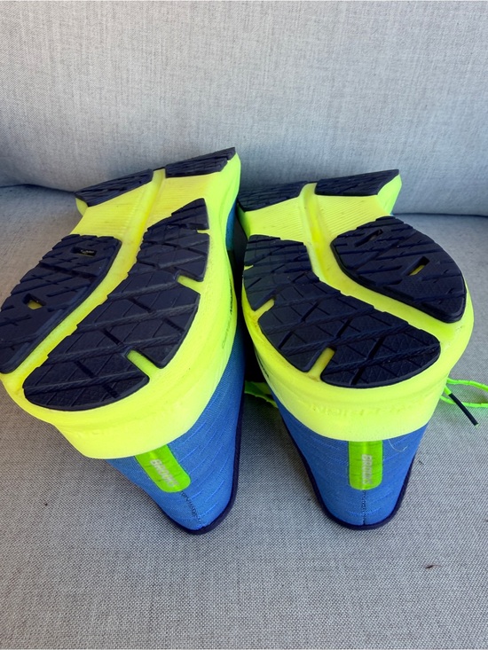 Brooks Hyperion Temp Blue Running Shoes with Neon Green Accents EUC main image 5